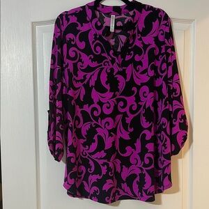 Women's Black and Pink Patterned Top
